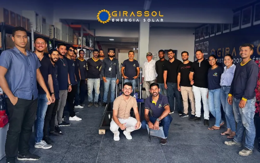Equipe em obra Girassol
